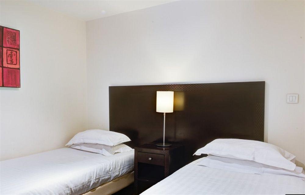 Apart-hotel Cadet Paris
